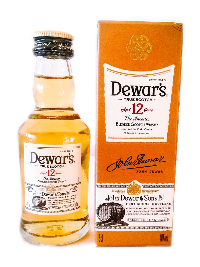 Dewar's отзывы. Виски Дьюарс. Виски Dewar's 12. Дюарс Уайт лейбл. Виски Дюарс.